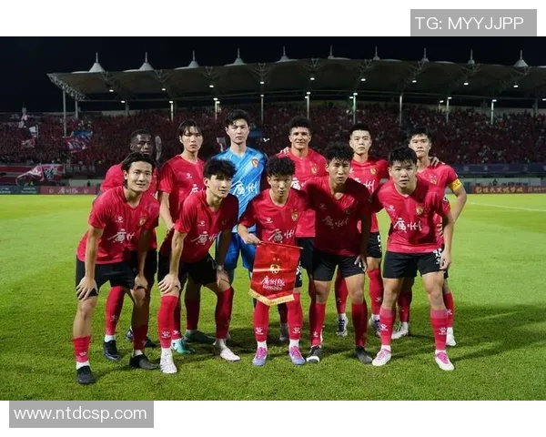 广州排球队在世界锦标赛积分榜上以96分稳居第一名